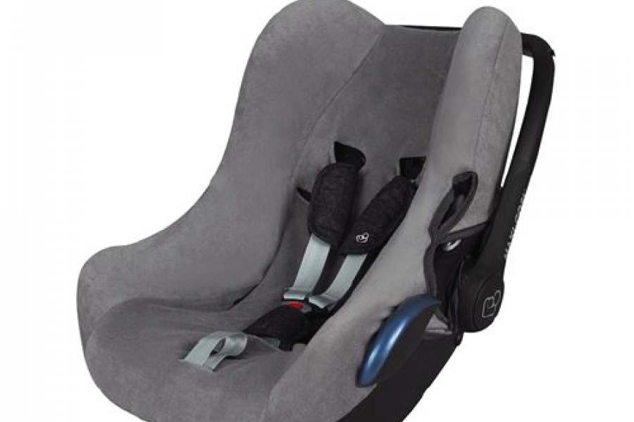 مقعد السيارة للاطفال بغطاء رمادي من يو بيبي