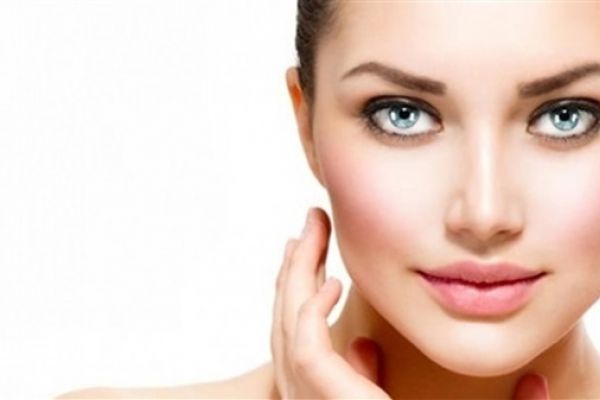 عادات سيئة تجنبيها لأنها تدمر جمالك