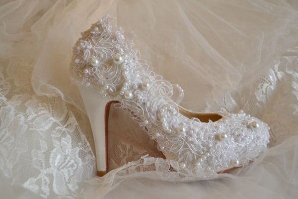 حذاء الزفاف بين الموضة والتقليد