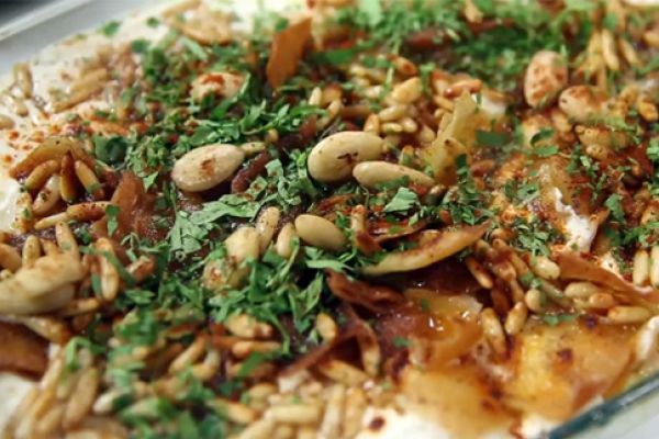فتة الحمص على الطريقة اللبنانية