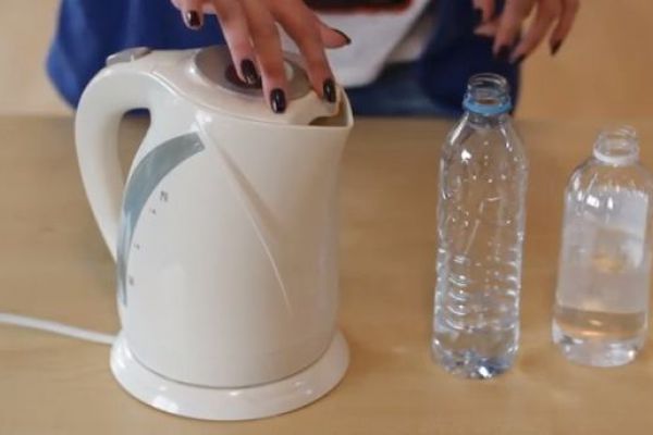 تنظيف غلاية الماء الكهربائية